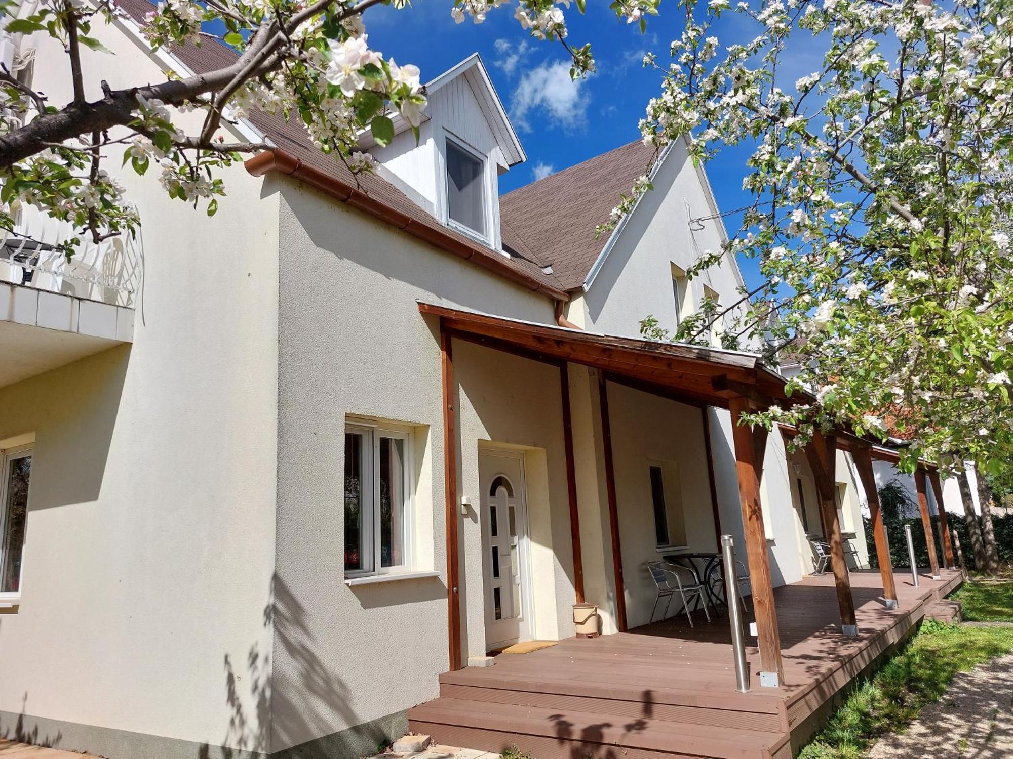 Bridgehaus Lägenhet Balatonfüred Exteriör bild
